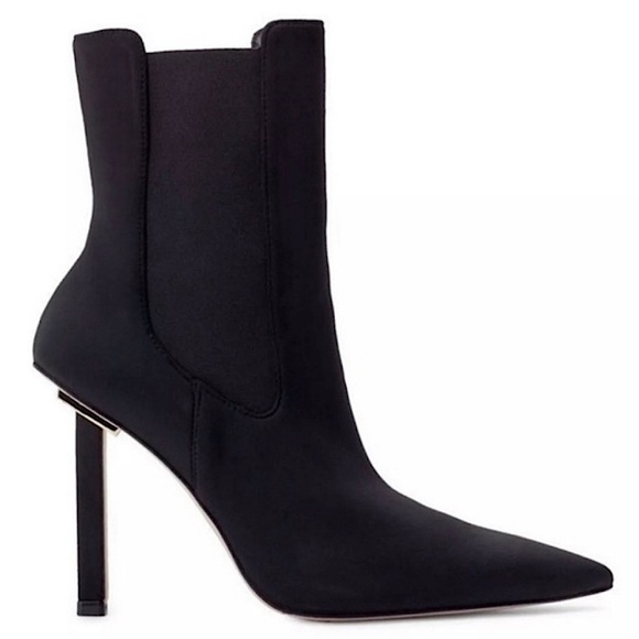 Good American High Kickstand Neoprene
Bootie Black Gold Accents NIB Size 8 - Picture 5 of 7